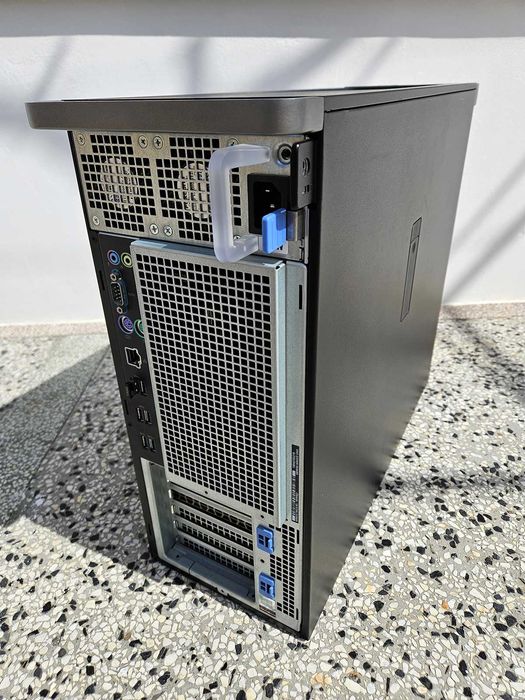 Dell Precision 5820