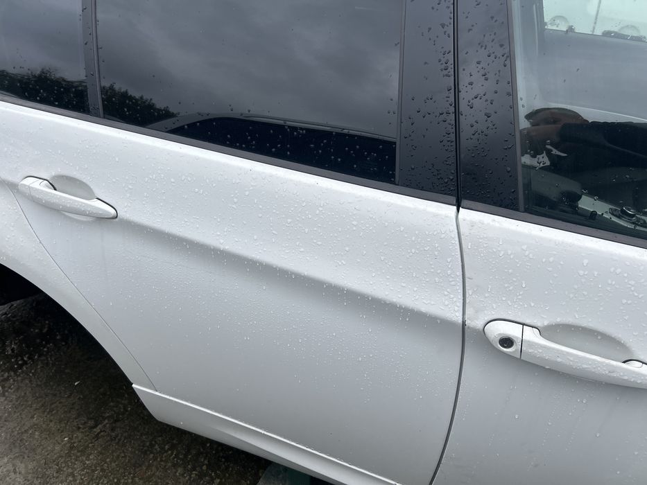 Usa laterala drepta bmw e90 cod culoare ALPINWEISS 3