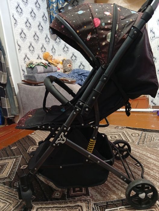 Продам коляску .