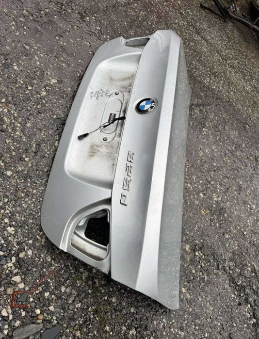 Багажник за БМВ е90 фейслифт (възможно е да се намали малко цената)