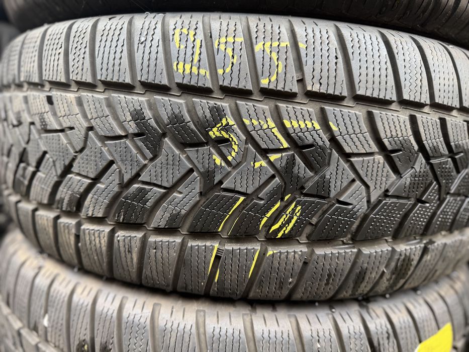 Set anvelope de iarnă 255/55R19 Dunlop!