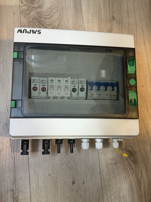 Соларен DC комбиниращ бокс за фотоволтаична система