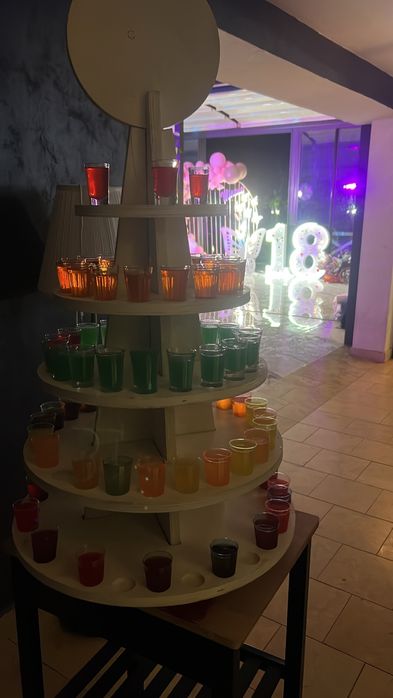 Ofer servici de cocktail bar mobil