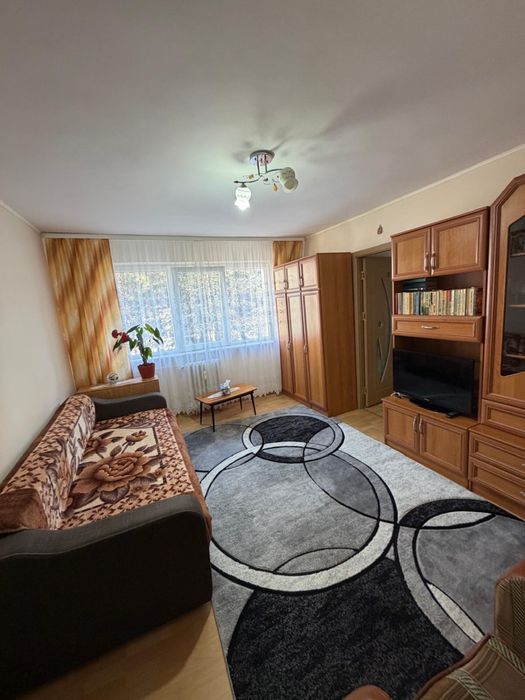 De inchiriat apartament 2 camere