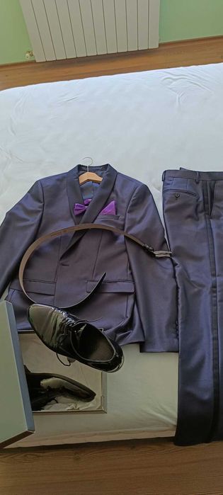 Мъжки абитуриентски костюм