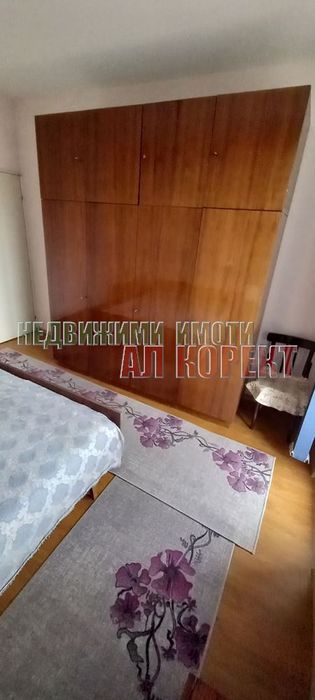 Дава се под наем Тристаен апартамент в Варна, Базар Левски - 65 кв.м за 350 € - Снимка #3