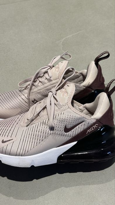Nike w air max 270