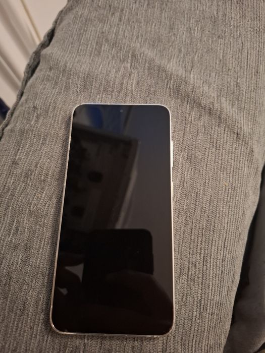 samsung galaxy s23   256 gb  stare bună