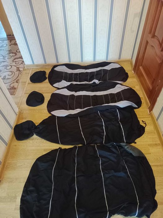 Продам чехлы на авто б/у полностью на салон