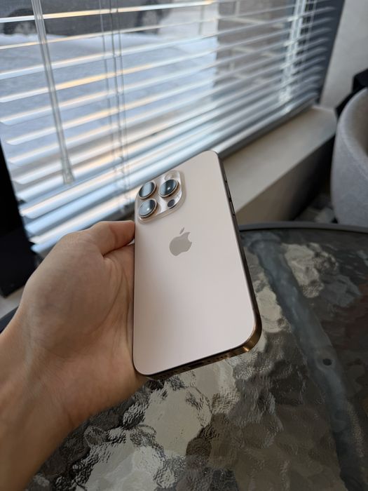 Продам Iphone 16 pro, 1TB