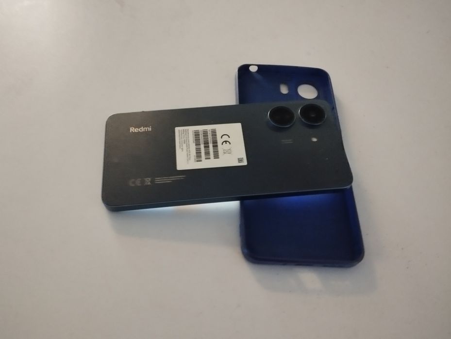 Продам редми 13с телефон