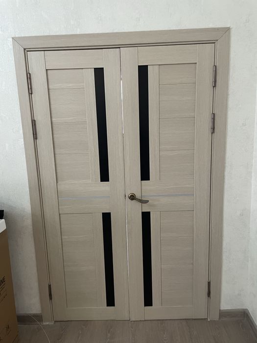 Есік Двери.