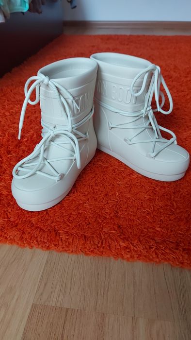 Гумени ботуши Moon boot 37-38 номер