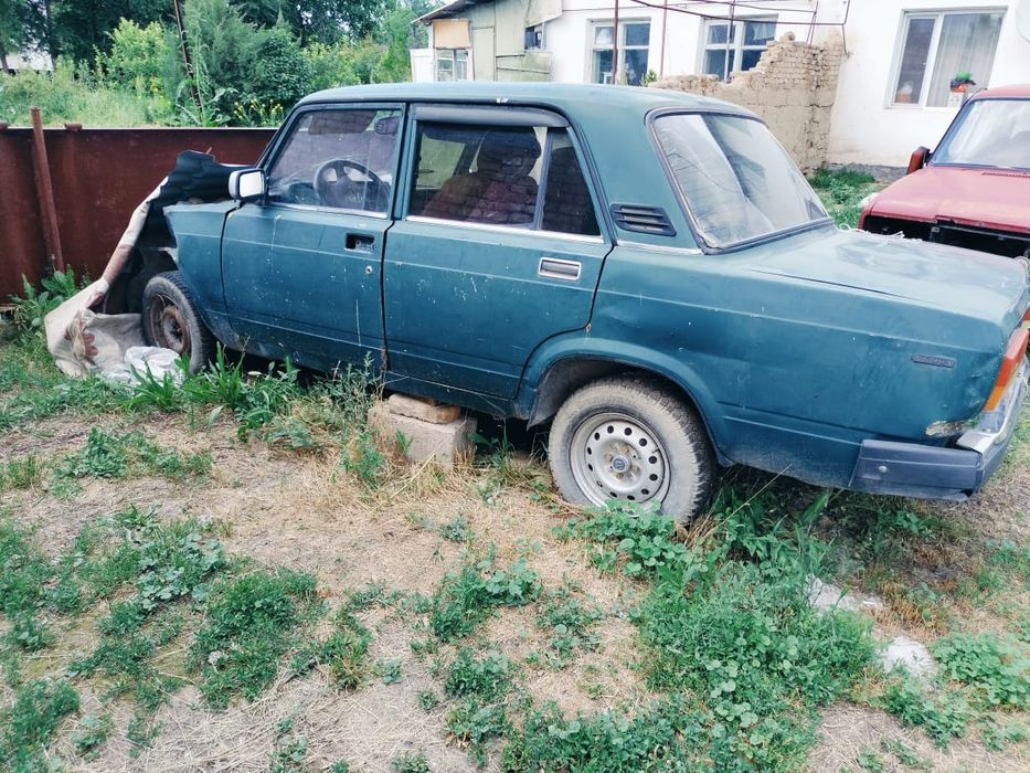 2 Жигули семёрка