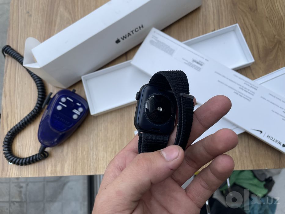 Apple watch se2 44 mm 88% yomkost tinnig xolata