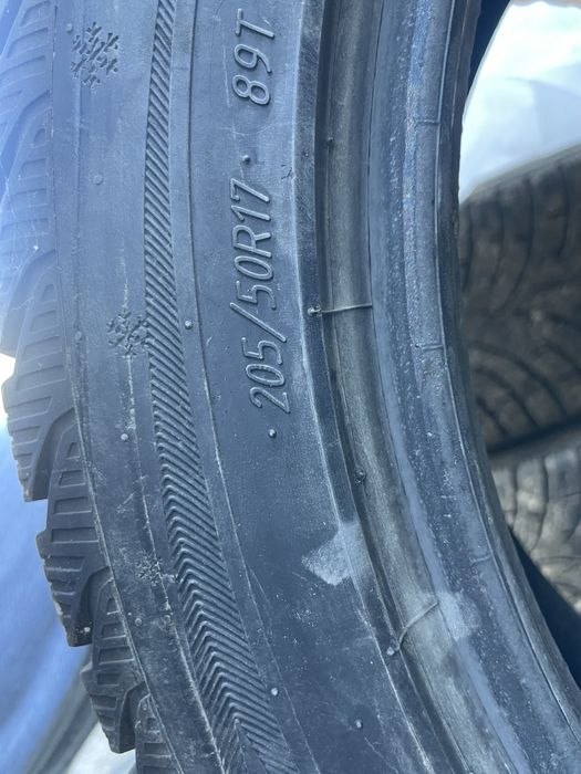 R17/50/205 зима шипы