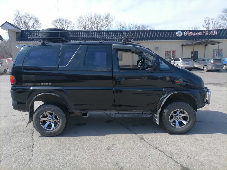 Авто митсубиси дели