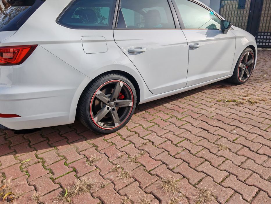 Jante 5x112 18" VW Seat Skoda Audi anvelope iarna 225 40 18 Goodyear