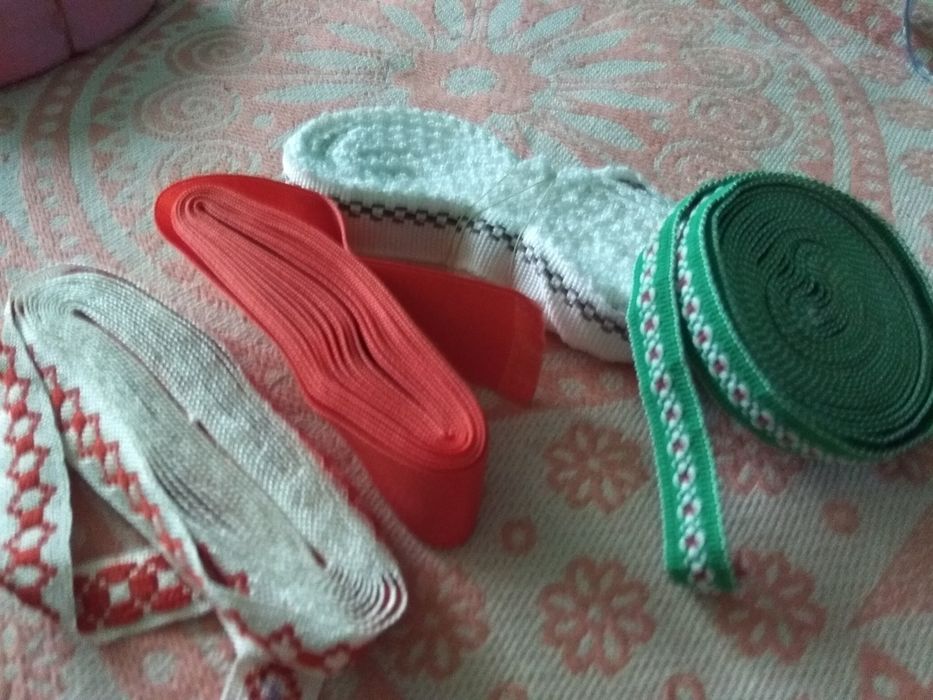 Продается атласная лента и темьма