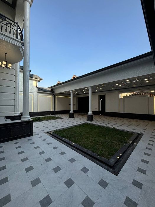 Продаётся Евро-дом в Мирзо Улугбекском районе, Циалковского