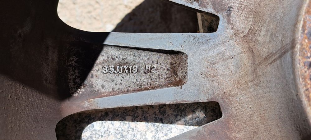 Гуми с джанти за Audi 255/35/19