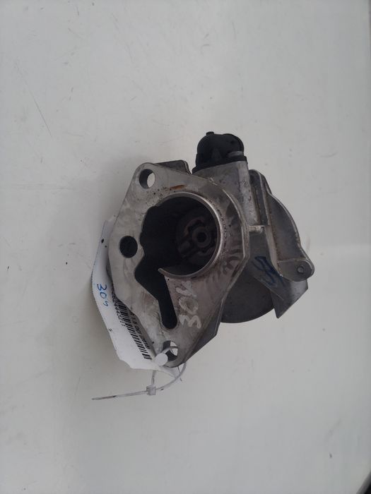 Pompa vacuum Renault Kadjar 2018 146502327R