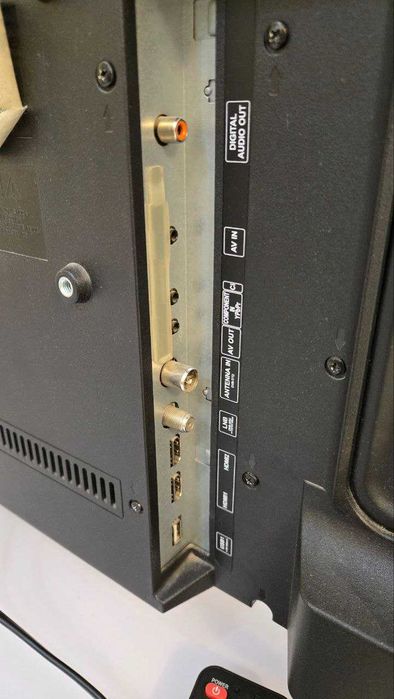 Продается Телевизор Roison 32 не смарт