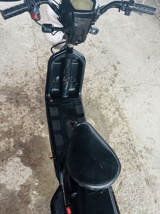 Скутер сатылады!