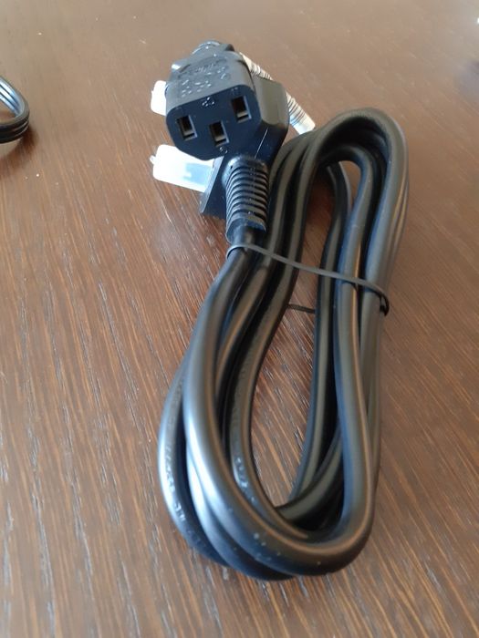 Захранващи кабели