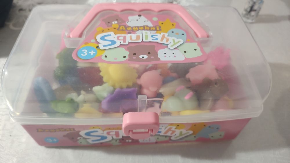 Figurine Squishy 3 ani + la set de 50