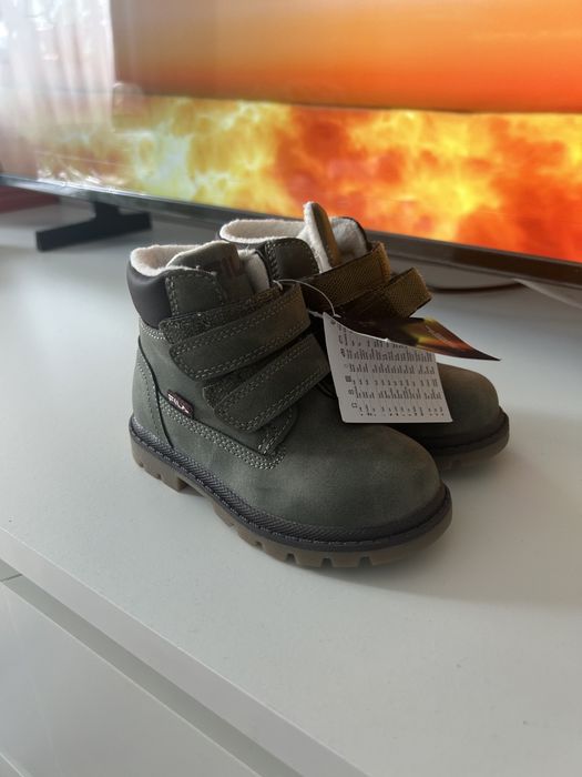 Ghete Fila , marimea 22 nou cu eticheta