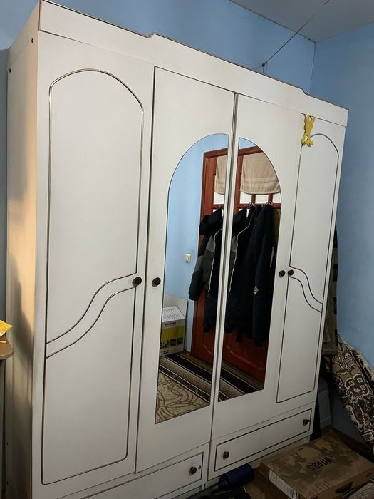 Спальный гарнитур, стенка, кухня