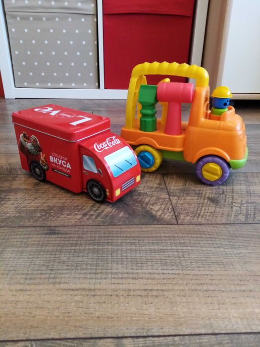 Лот играчки - конструктори, превозни средства