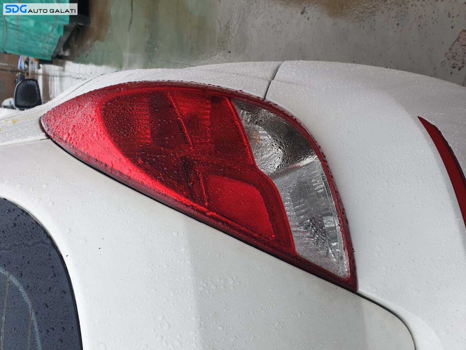 Tripla Lampa Stop Dreapta Hyundai I20 PB FL Facelift 2012 - 2014 [Q1893]