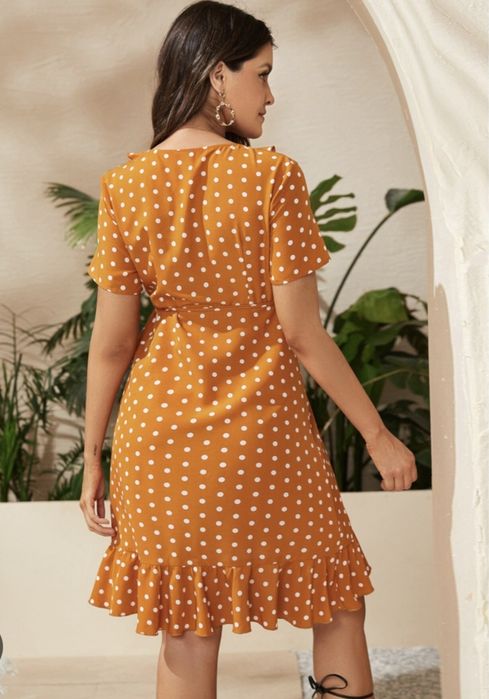 Платье на запах мини