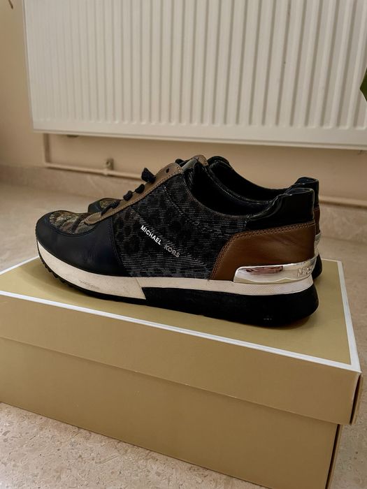 Adidasi michael kors noi