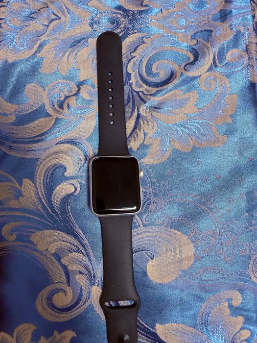 Продам часы apple watch