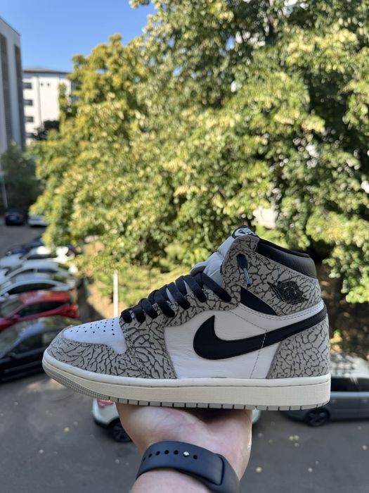 Air Jordan 1 Retro High OG White Cement