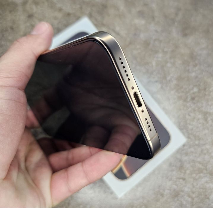 iPhone 16 Pro Max 256 GB karobka dok