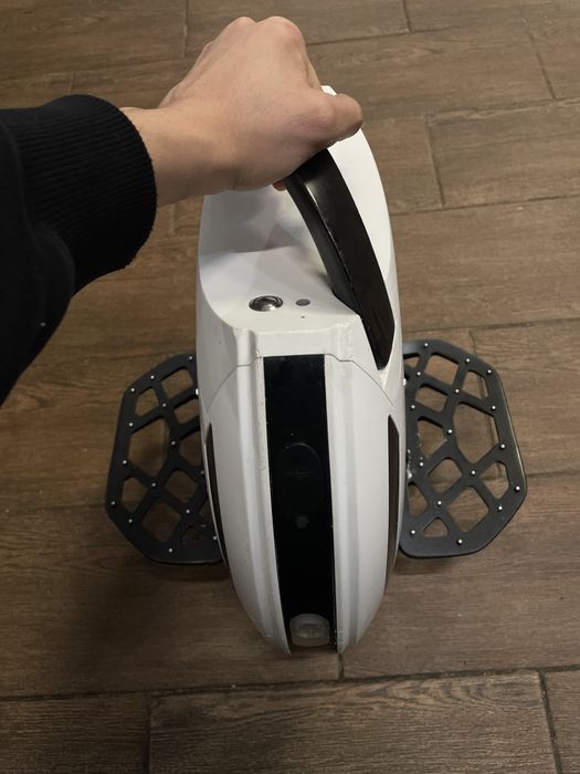 Продам моноколесо в отличном состоянии