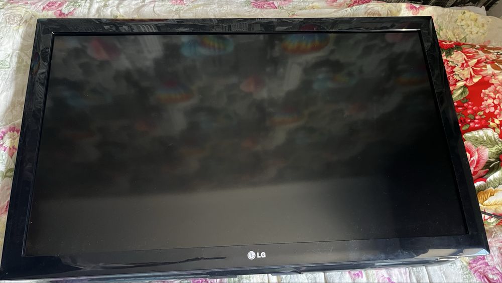 Телевизор LG 109cm