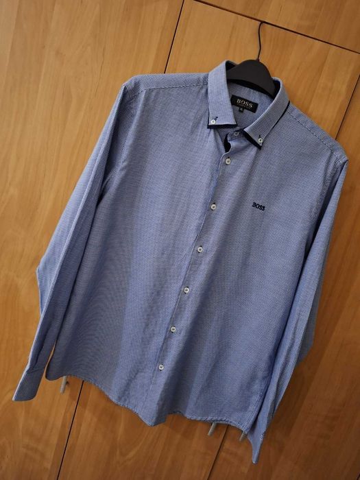 Нова мъжка риза Boss