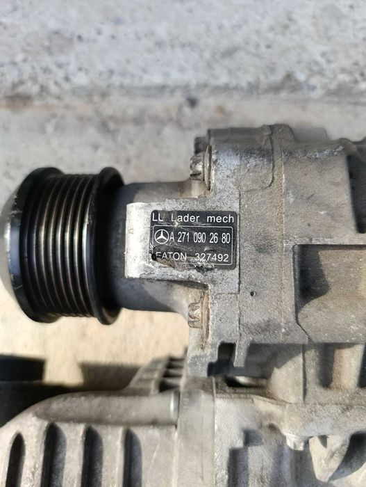 Компресор Мерцедес w204