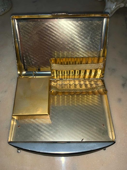 Caseta muzicala Tigarete