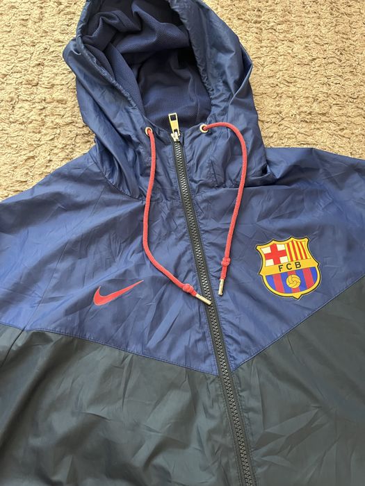 Nike Barcelona Windrunner-оригинално мъжко яке