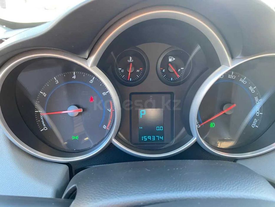 Продам Chevrolet Cruze