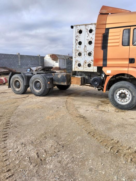 SHACMAN SX4258GV404 тягач 2020 года выпуска