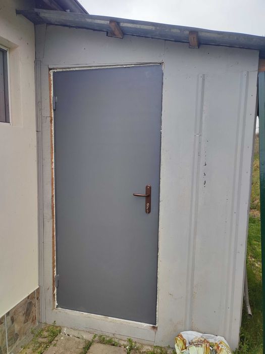 Изработка на метални врати за мази