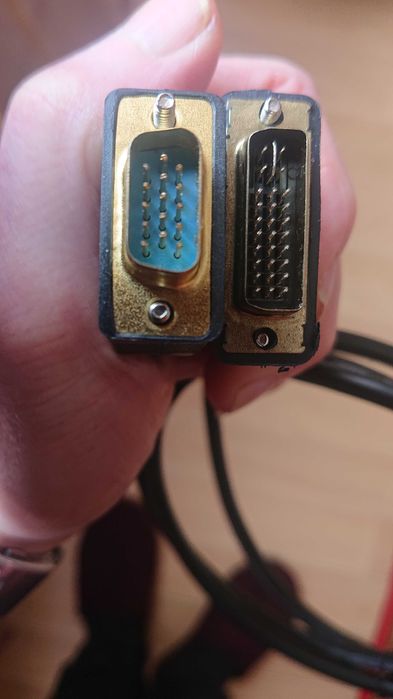 Лот нови аудио и видео  кабели за компютър, телевизор и други .