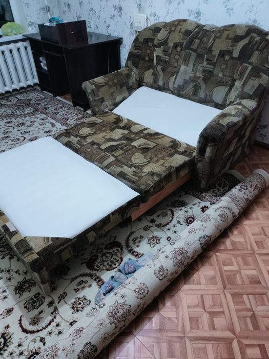 Продам диванчик -- софа,раскладной